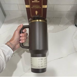 Stanley Chocolate Gold Quencher H2.0 FlowState Tumbler 40oz ✅ IN HAND